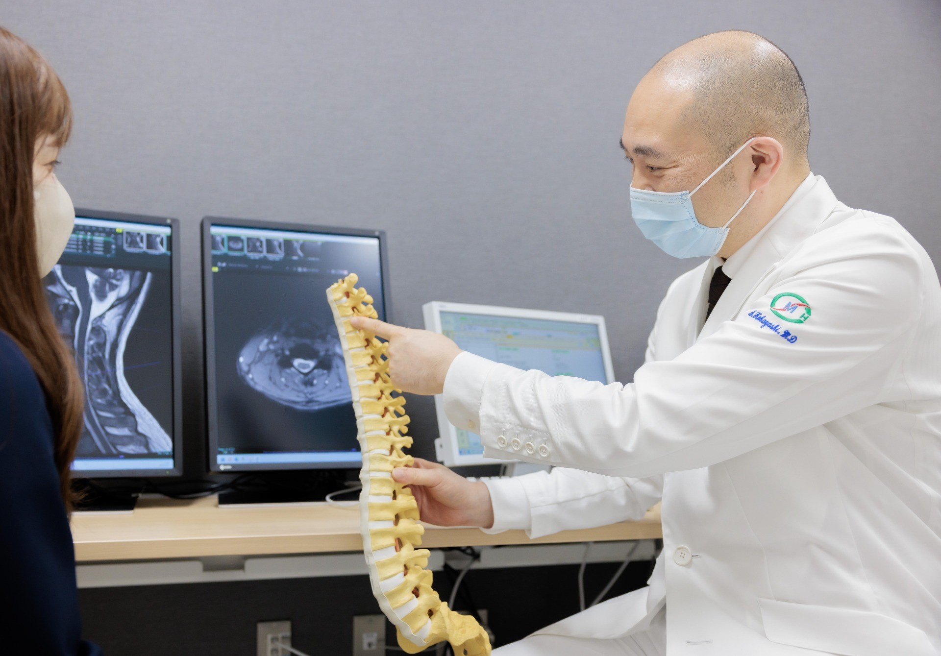 股関節の標準的治療を手堅く、腰椎椎間板ヘルニアに対する先進的治療も