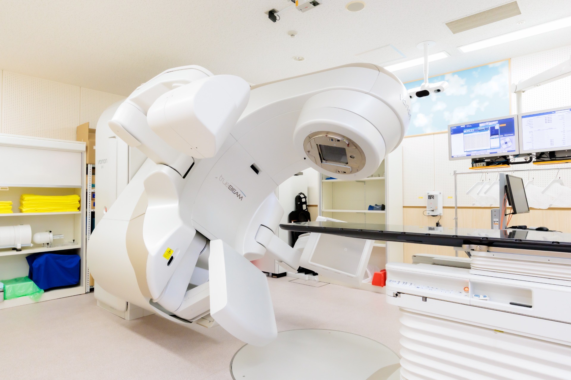 一人ひとりに向き合う、精密でやさしい放射線治療