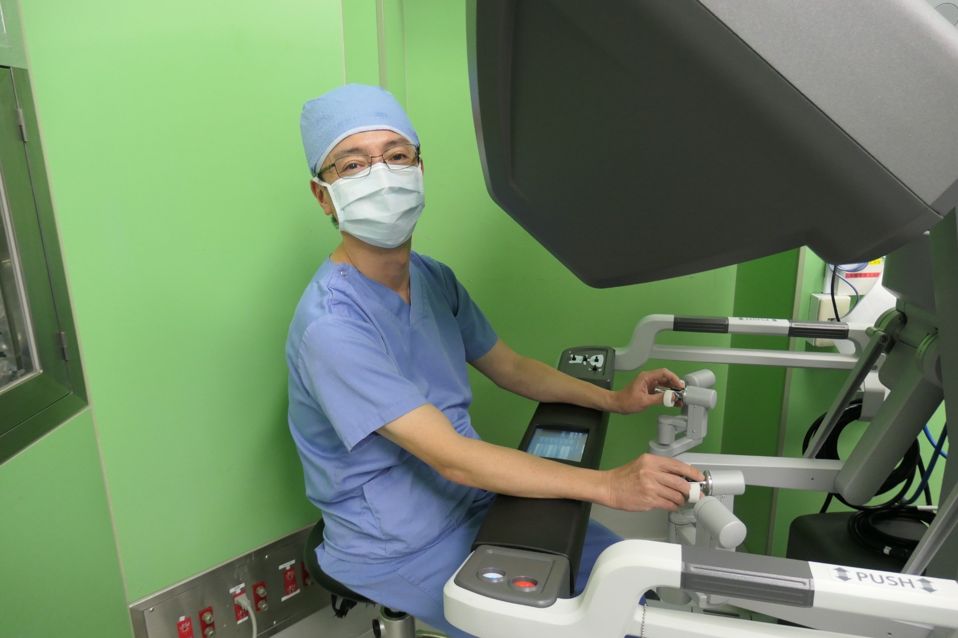 深い専門性と迅速な対応で、地域の泌尿器科医療を支える