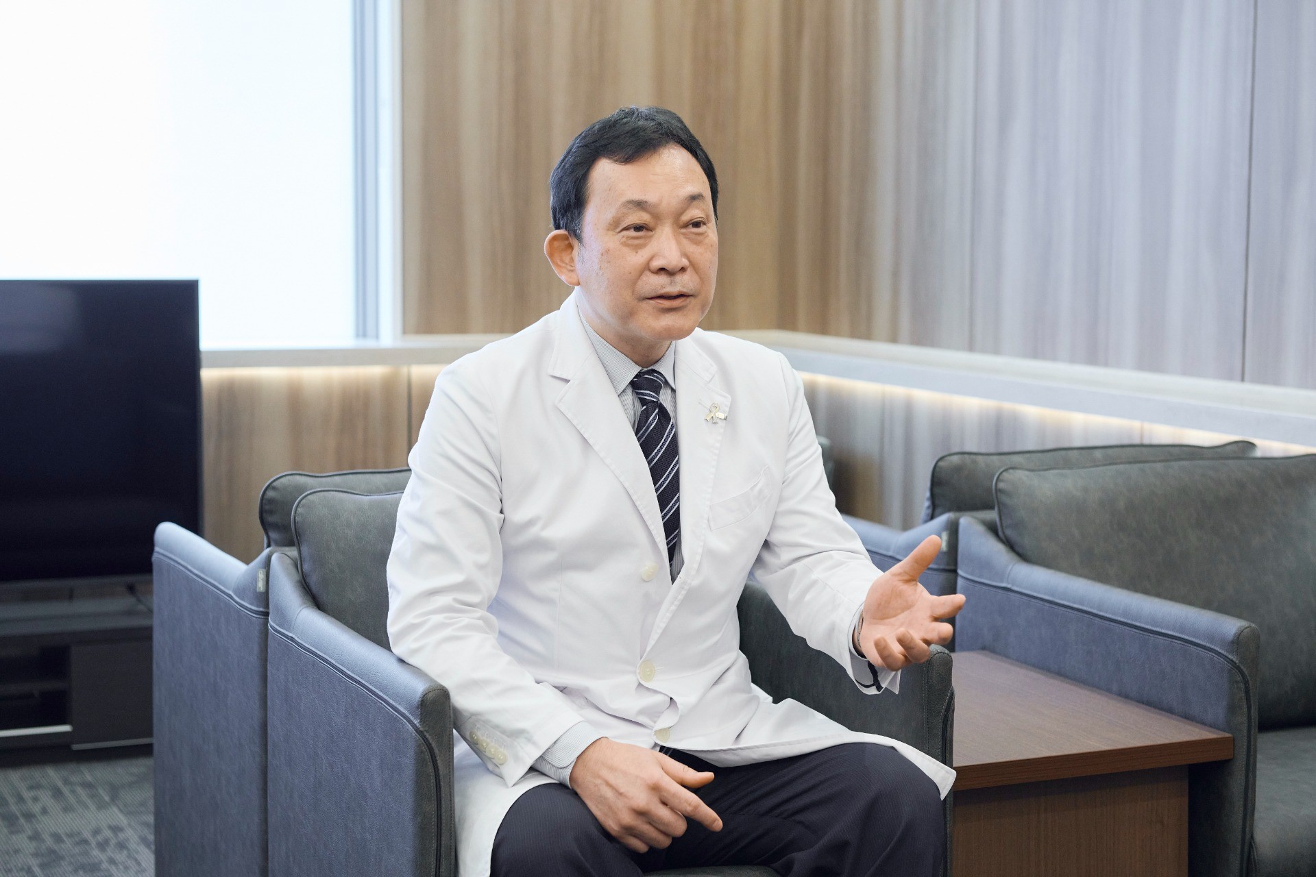 日常の医療に全力を尽くしつつ未来の医療を開拓する